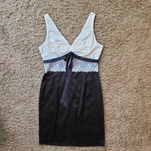 NWT "Jonathan Martin" dress, size 6